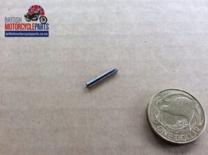 06-0695 ROLL PIN - SEAT KNOB