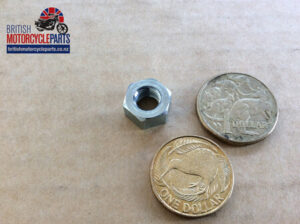 06-7589 NUT 5/16" x 26 TPI (WHIT) – NME3223