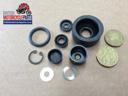 thumbnail image 2 of Genuine Rear Master Cylinder Seal Kit For Triumph Norton – 99-7022 19-4700 2 of 3