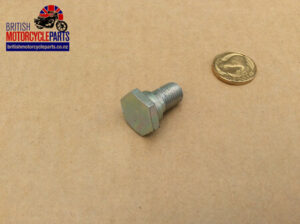21-7004 Shouldered Bolt Torque Stay To Swingarm