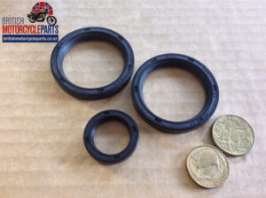 Oil Seal Set - BSA C15 B40 Distributor