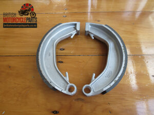 06-0828A Norton Rear Brake Shoes - Pattern - 06-3417A